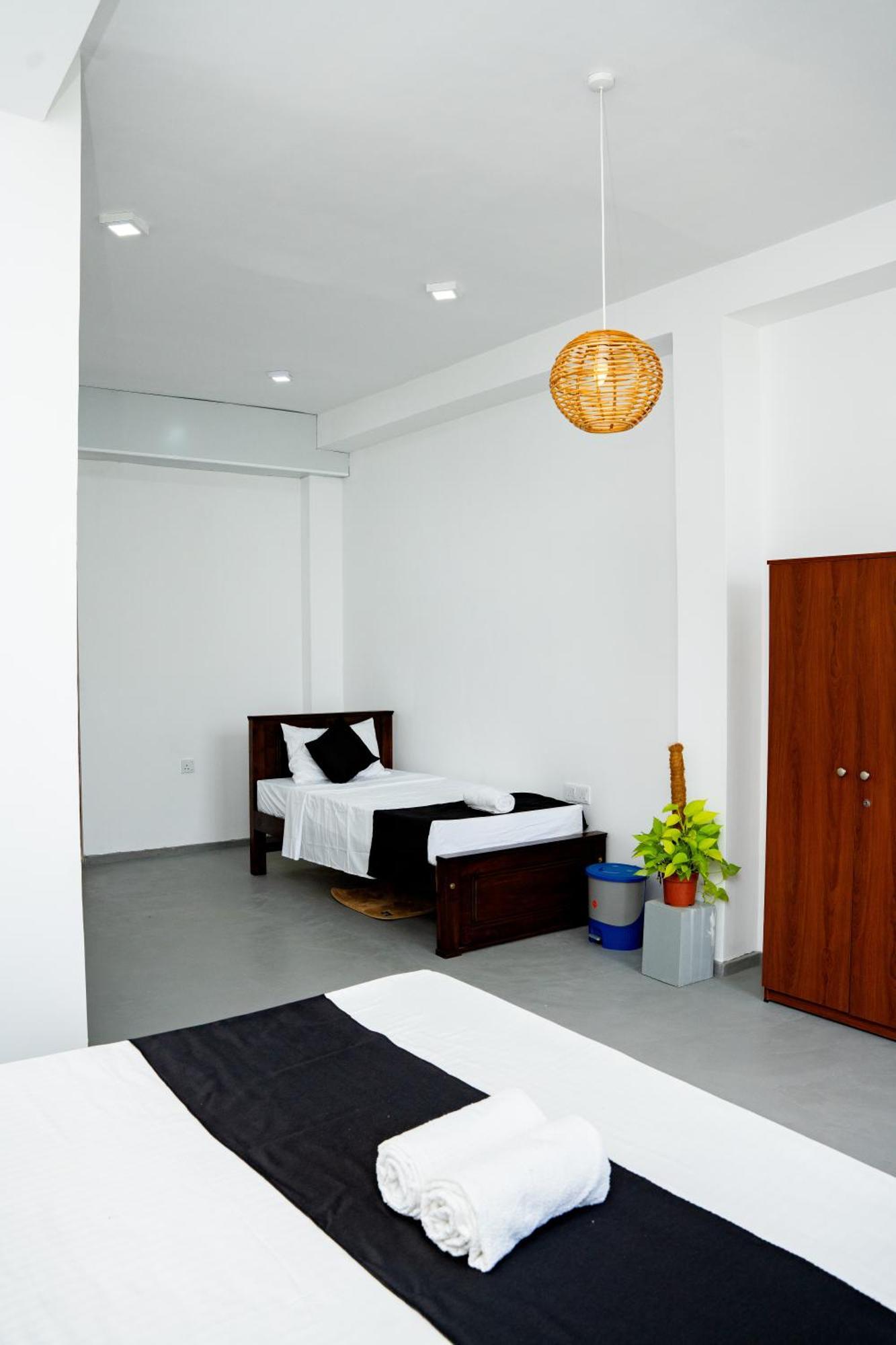 Regal Heights Hotel Weligama Eksteriør bilde
