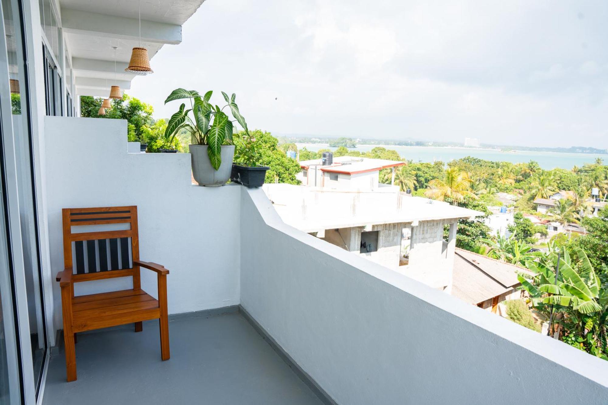 Regal Heights Hotel Weligama Eksteriør bilde