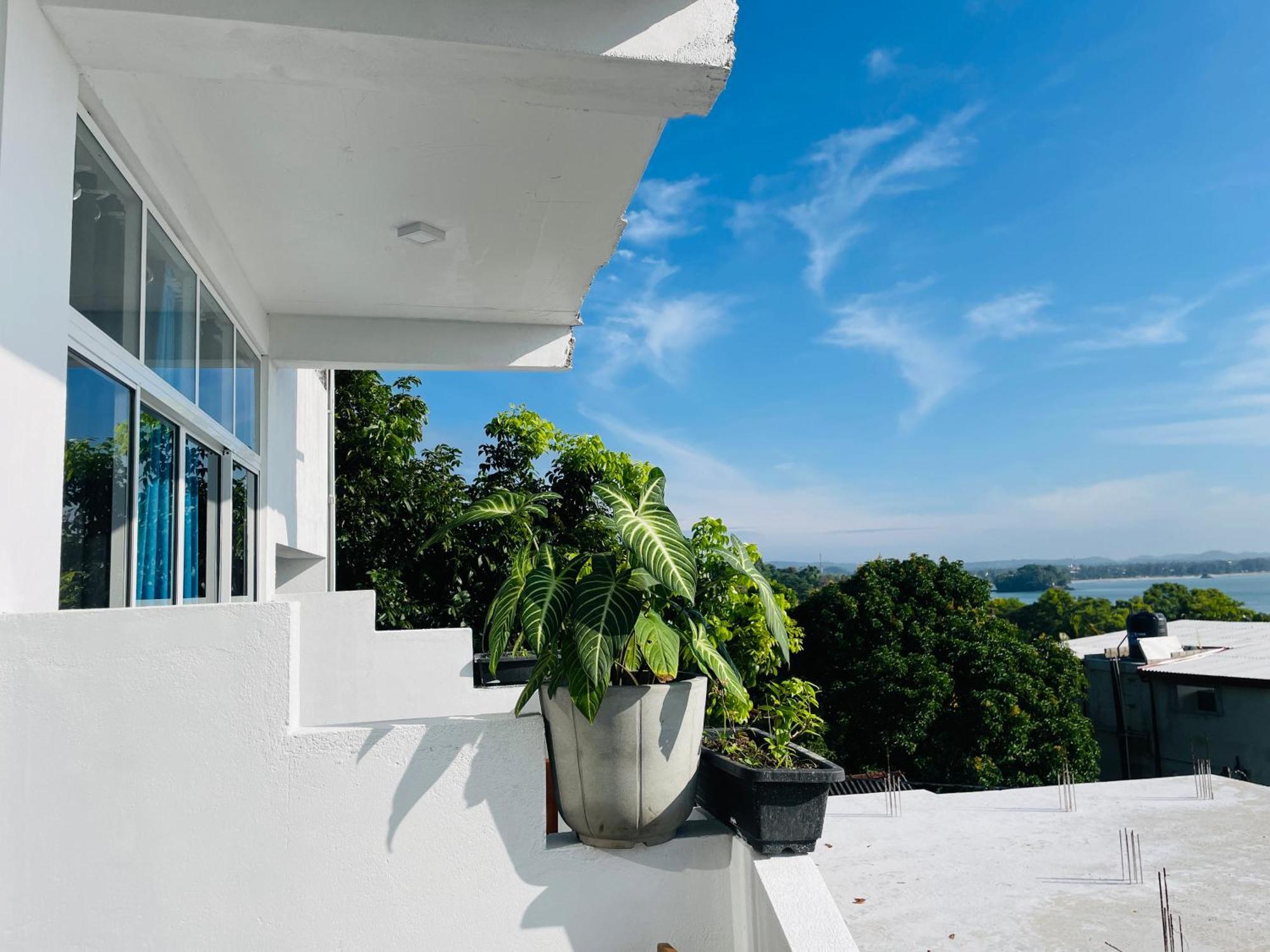 Regal Heights Hotel Weligama Eksteriør bilde