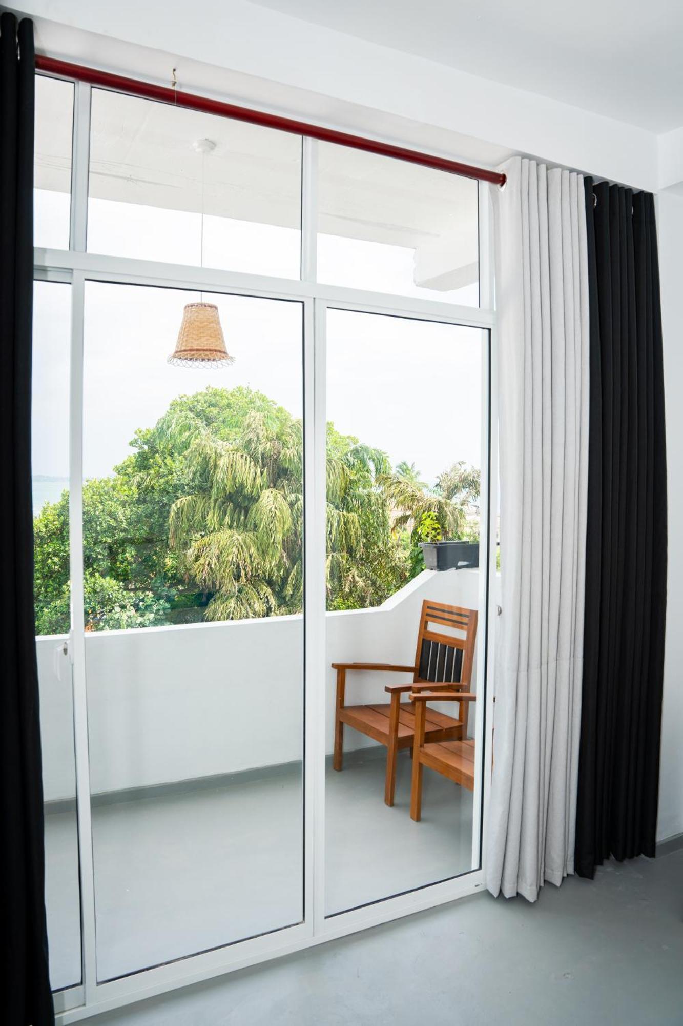 Regal Heights Hotel Weligama Eksteriør bilde