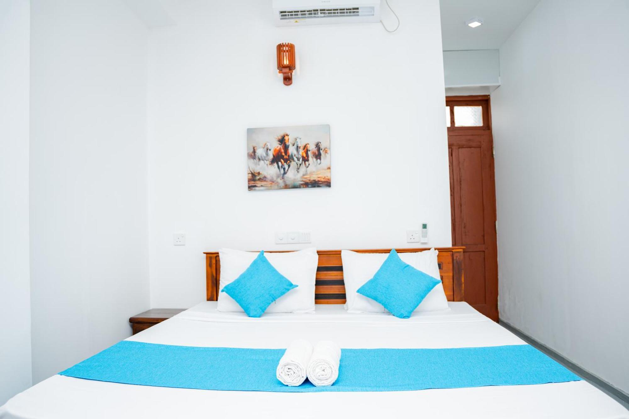 Regal Heights Hotel Weligama Eksteriør bilde